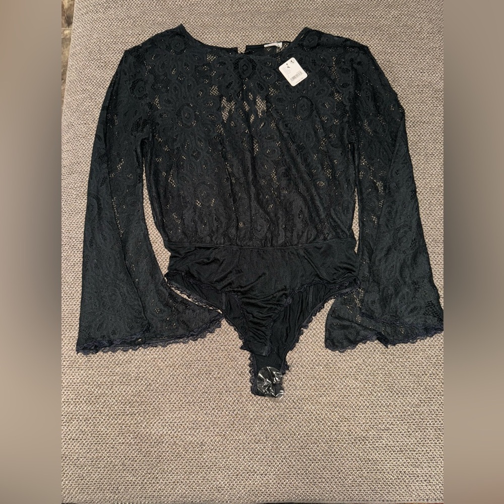 Free people bell sleeve lace body suit NWOT